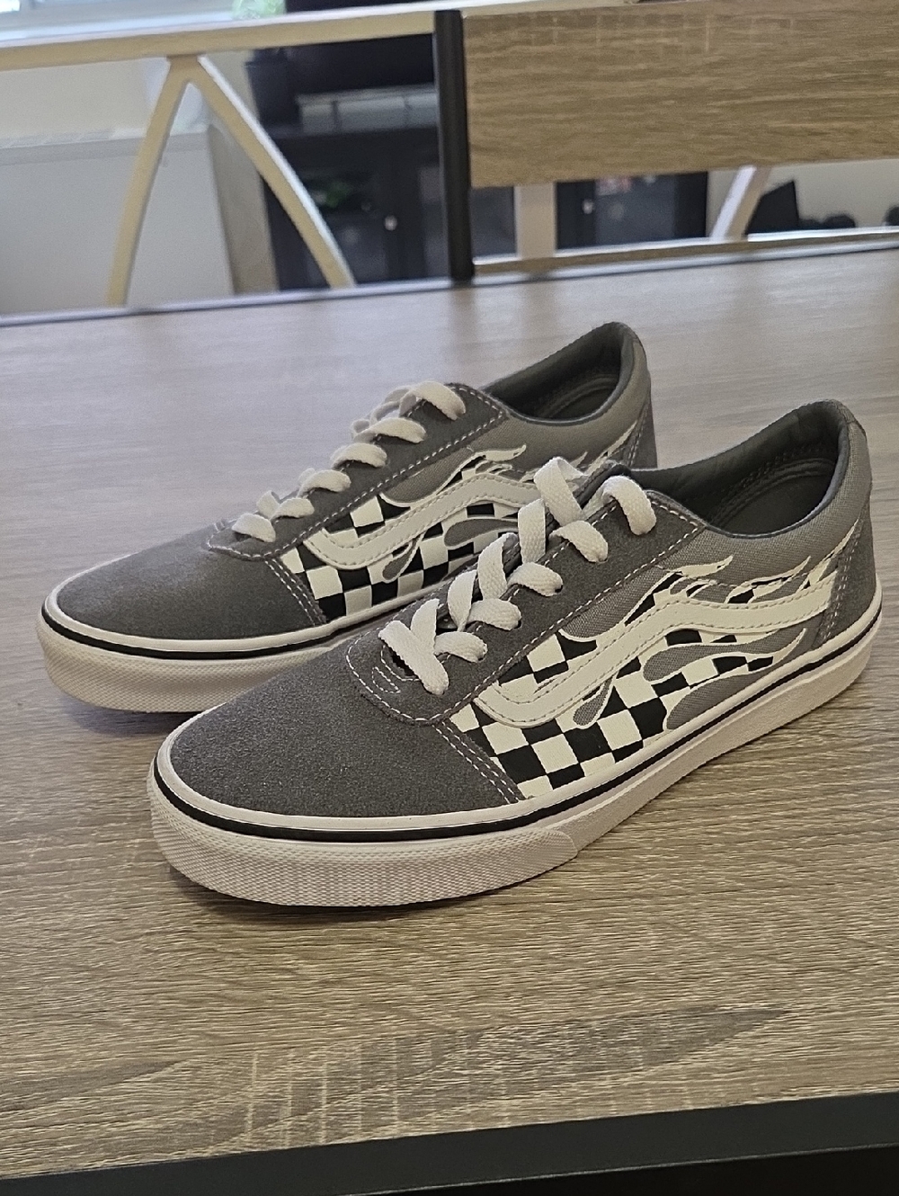 Vans Grey Checkered Low-Top Skate Sneakers